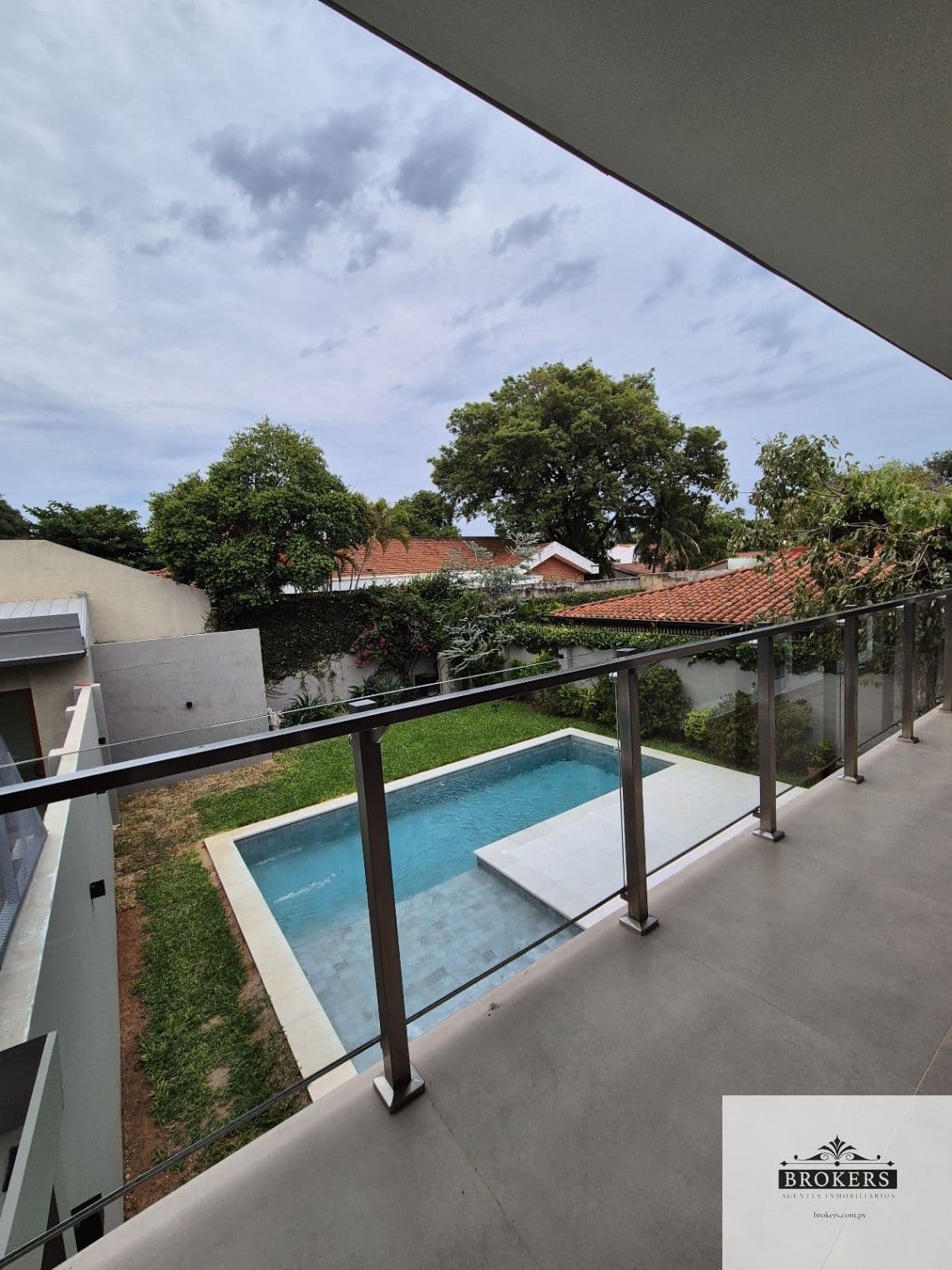 Casa a estrenar de 3 dormit. en suite en Barrio Manorá — foto 2