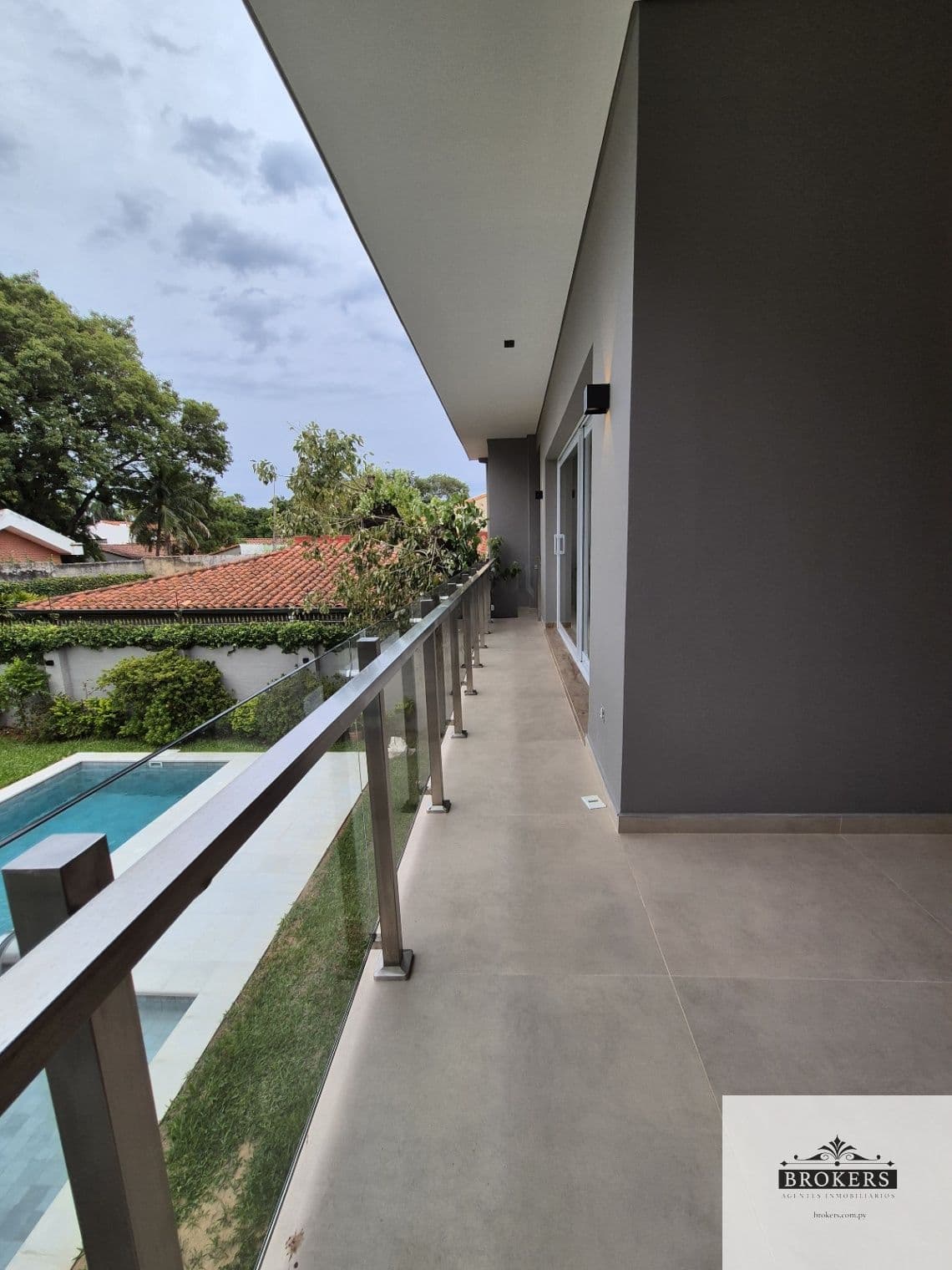 Casa a estrenar de 3 dormit. en suite en Barrio Manorá — foto 3