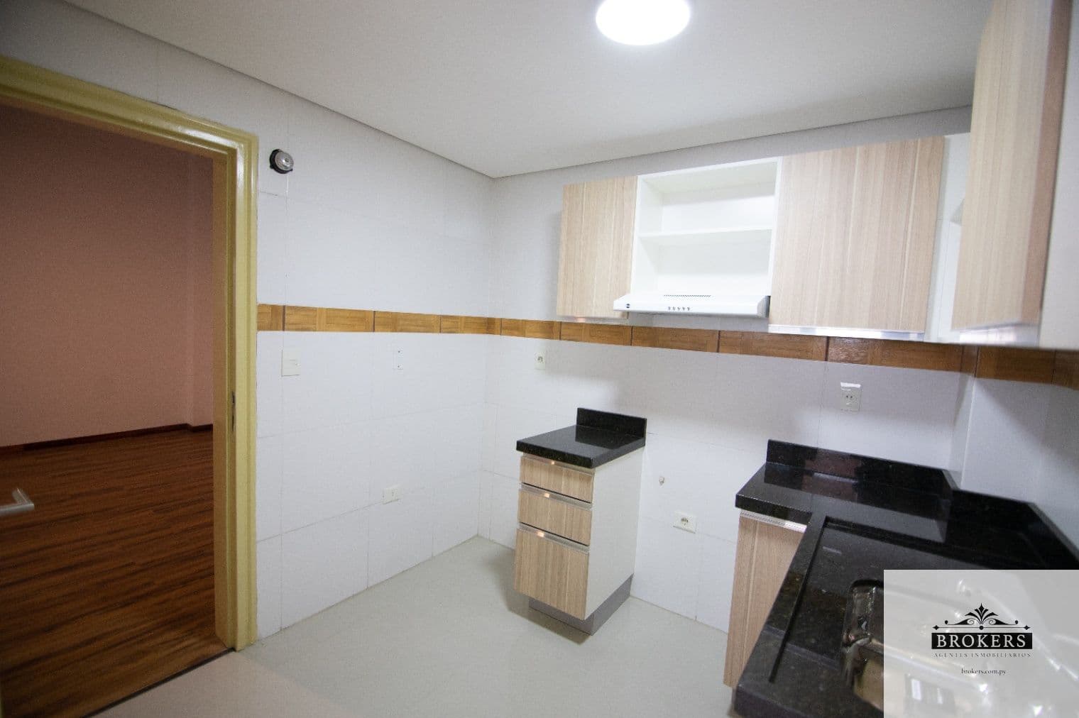 Departamento1 dormitorio en alquiler c/ cochera en La Recoleta — foto 4