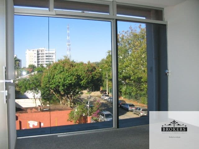 Oficina De 90 m2 Con 2 Cocheras En Villa Morra — foto 4