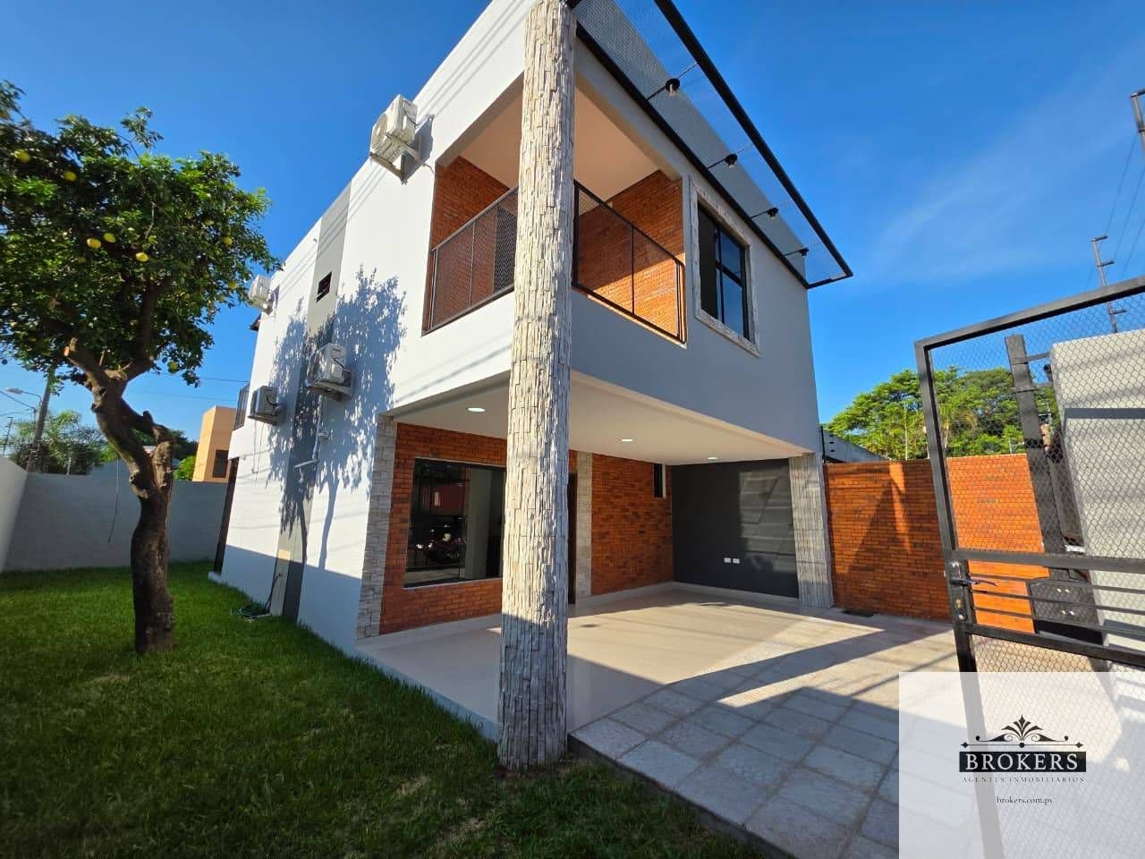 Casa a Estrenar De 3 Dormitorios Zona Colegio SEK — foto 3