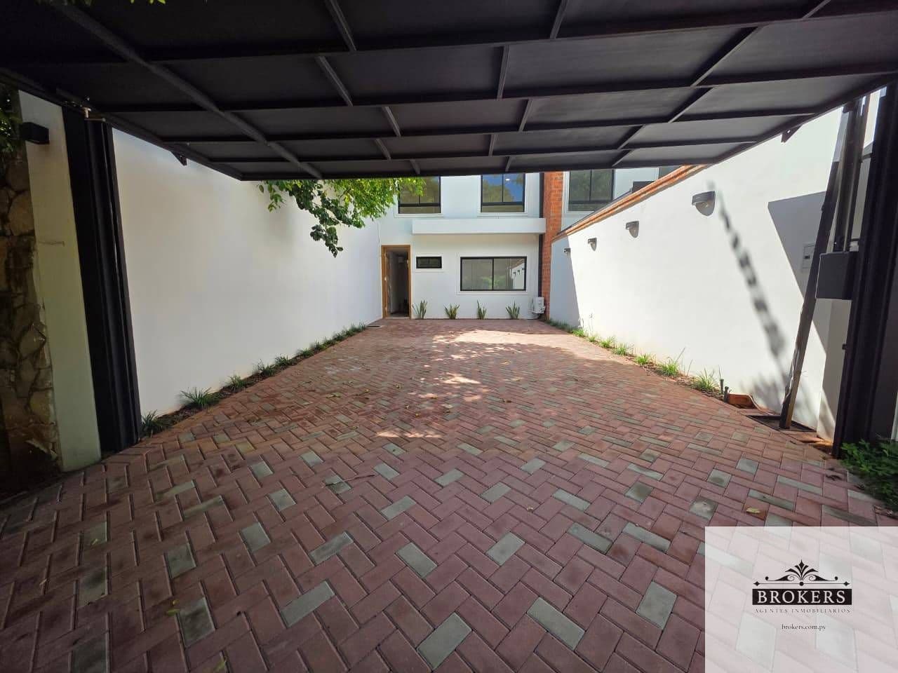 Hermoso Duplex a Estrenar De 3 Dormitorios Zona Plaza Madero — foto 3