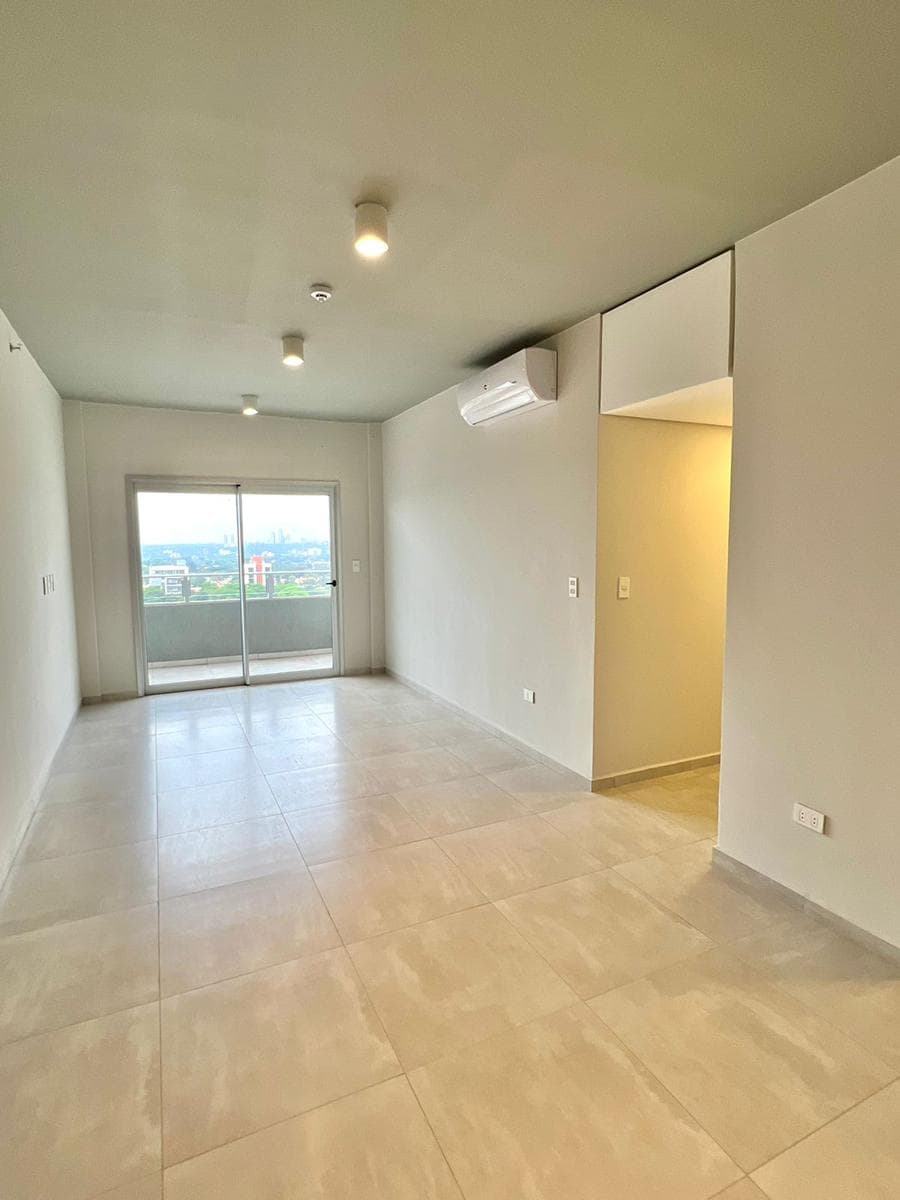 Departamento Rentado De 2 Dormitorios En Barrio Mburicao — foto 2