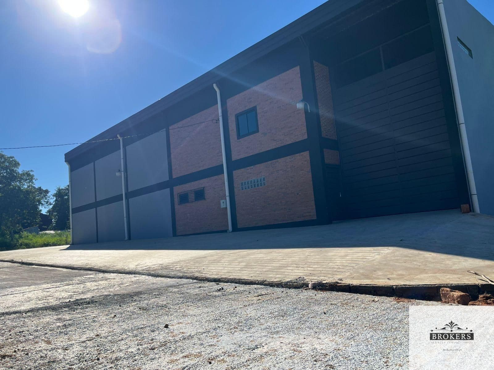 Deposito A Estrenar De 700 m2 Ubicado En Mariano Roque Alonso — foto 2