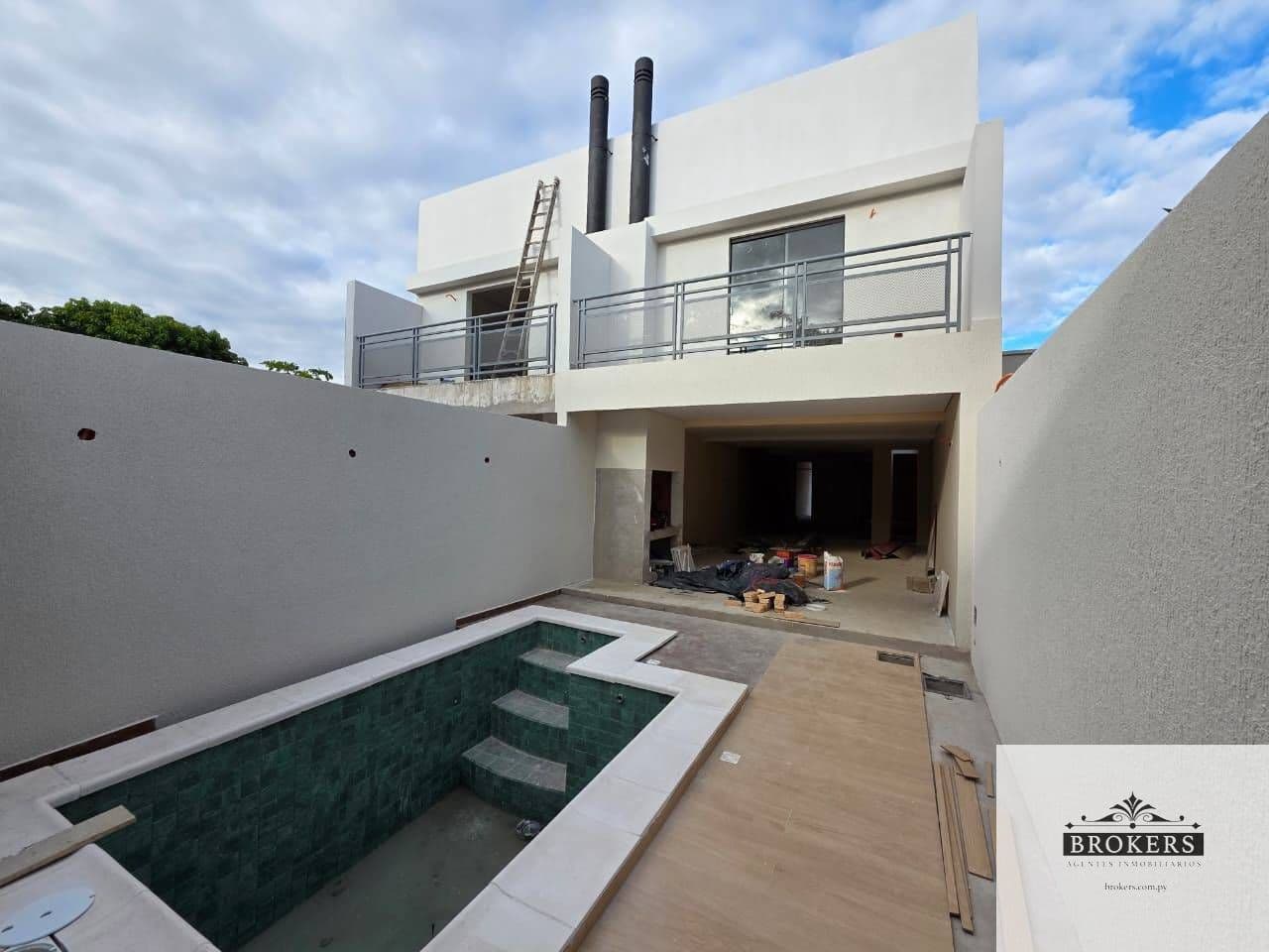 Alquilo Duplex De 3 Suites Con Area de Servicio y Piscina En Zona Seminario