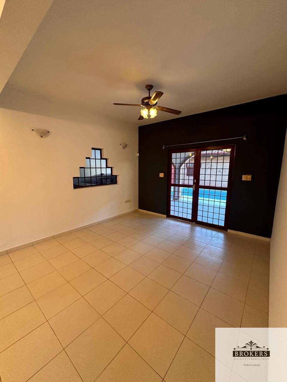 Casa De 3 Dormitorios Con Piscina Para Vivienda u Oficina En Lambaré — foto 4
