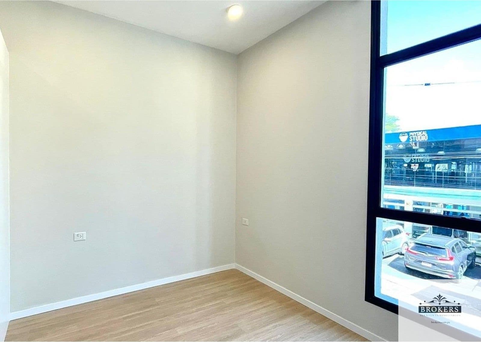 Departamento 2 dormit en alquiler c/ cochera en La Recoleta, foto 2