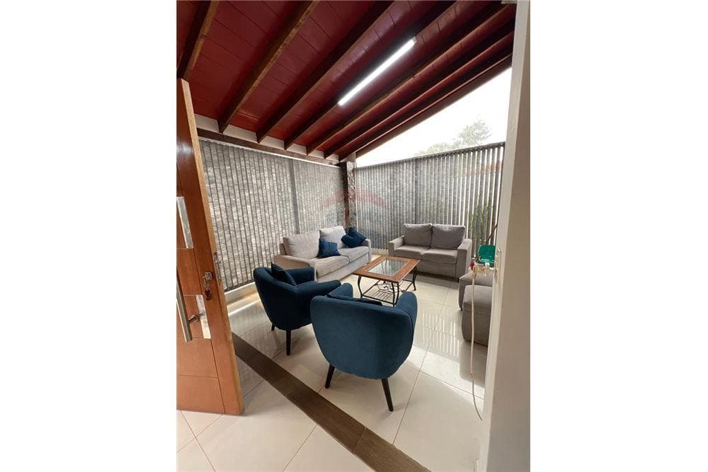 Casa - Venta - San Lorenzo, invierte en esta hermosa casa para tu familia!, foto 2