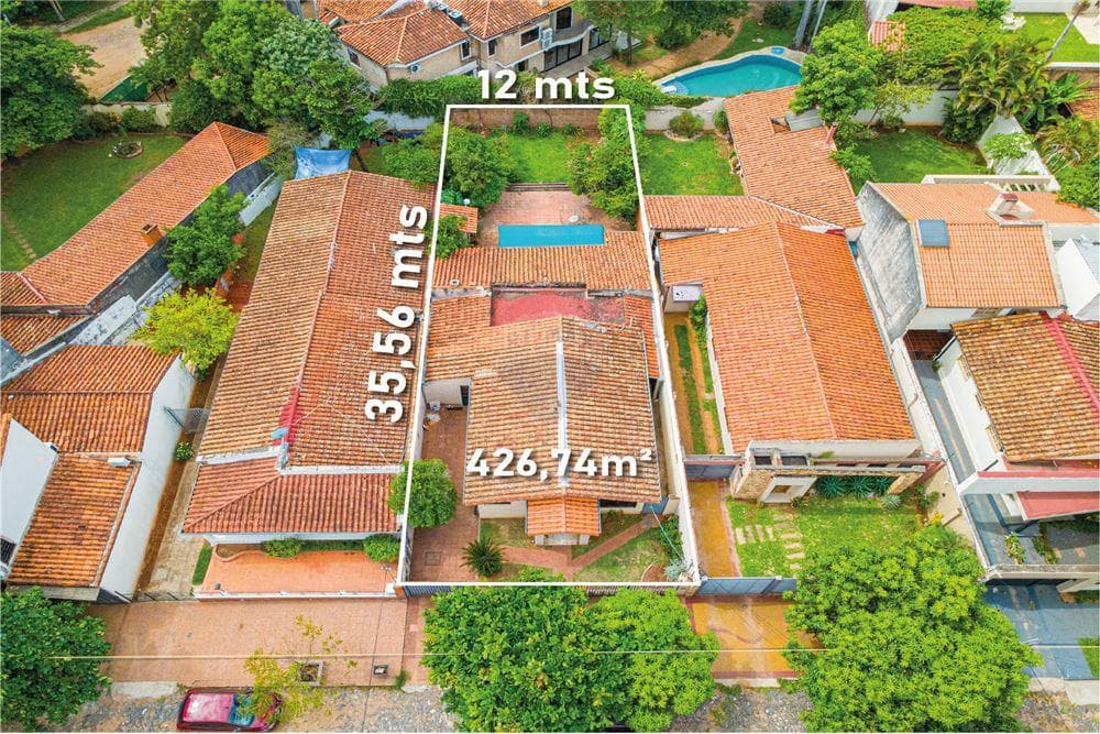Propiedad de 426 m2 en el barrio Mburucuya, foto 2