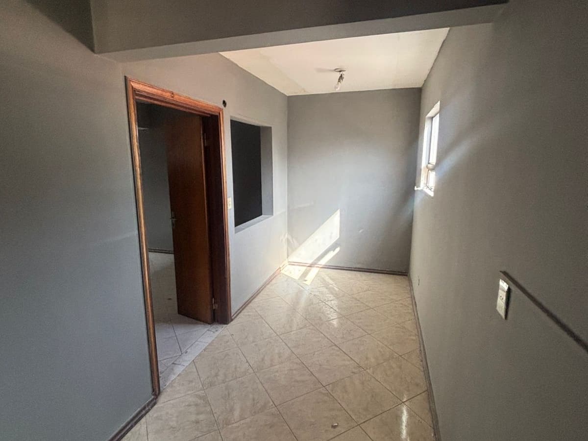 Oficina barrio villamorra, foto 2