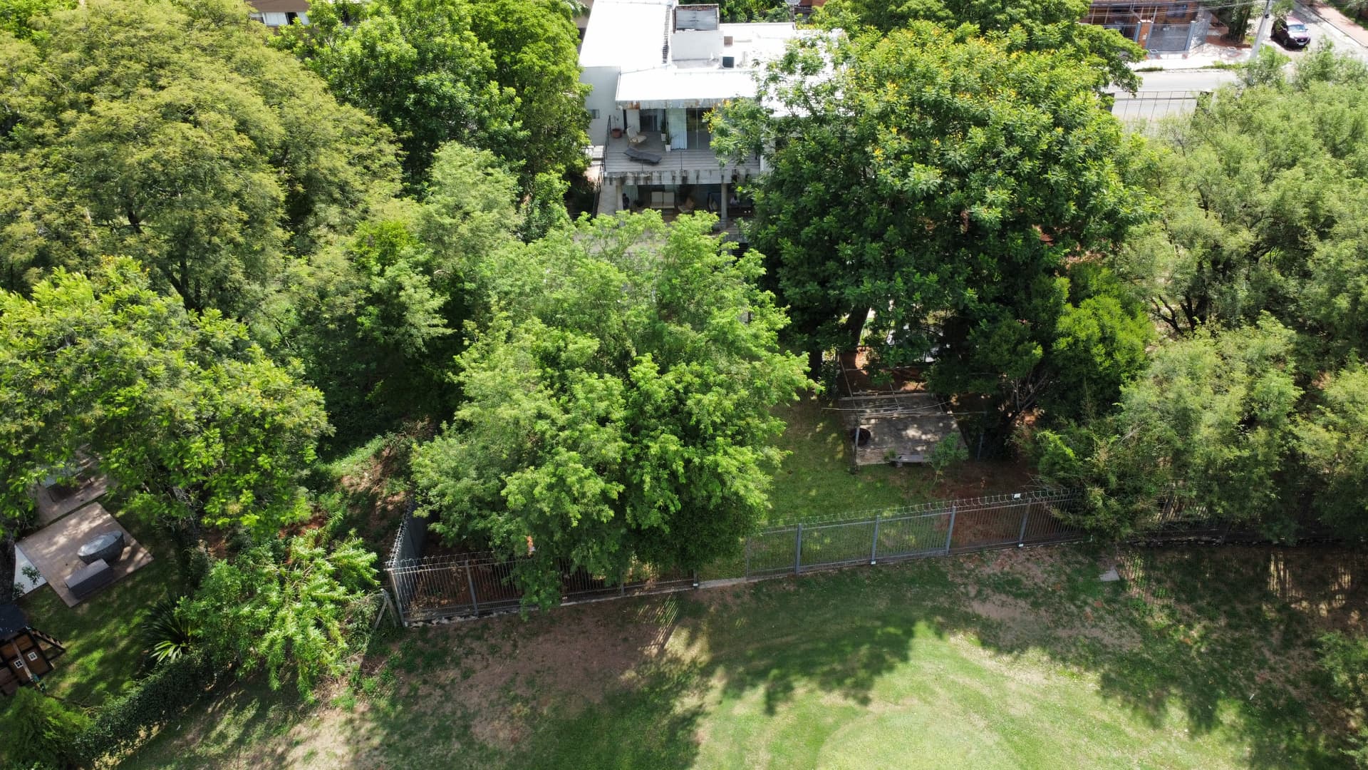 En Venta Lujosa Residencia En Lambare Zona Del Yatch, foto 3