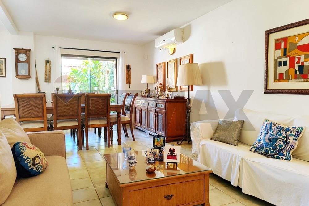 Amplia Residencia Familiar con Piscina y Quincho, foto 4