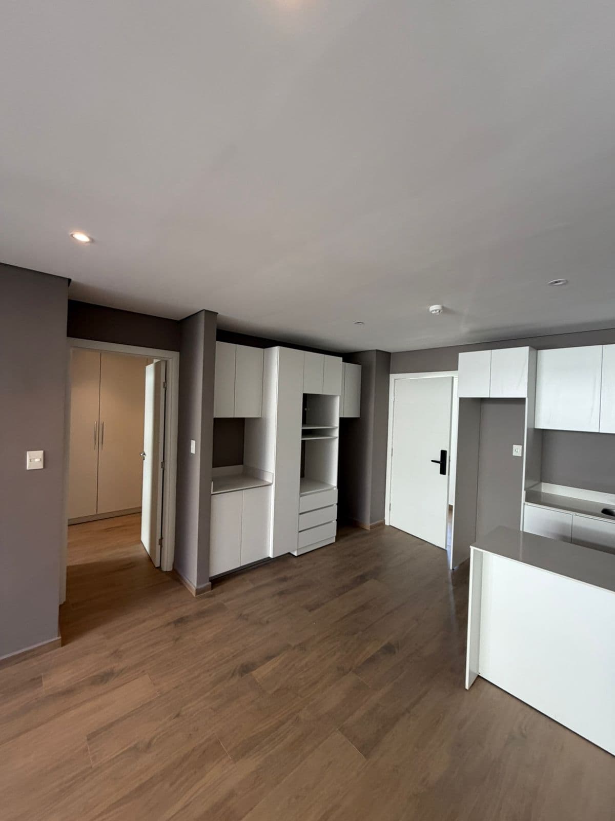 Alquiler de Departamento – Villamorra, Asunción