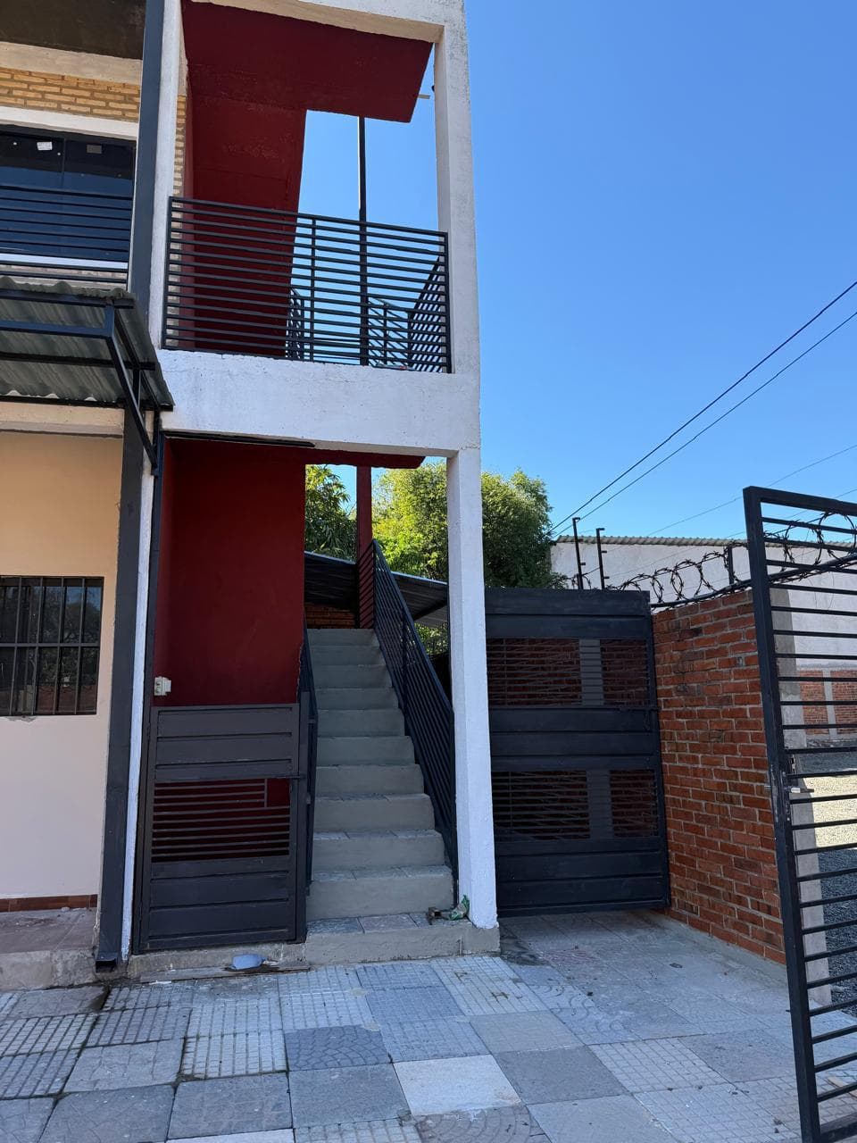 Monoambiente en San Lorenzo a pasos del palacio de justicia, foto 3