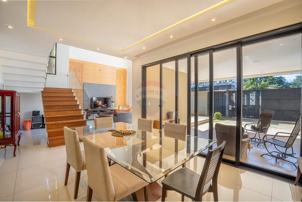 Lujosa Residencia En Zona Pinedo, foto 4