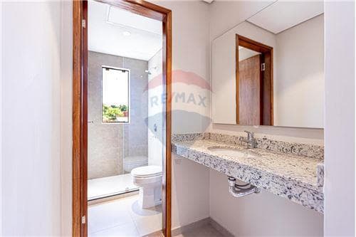 Casa-Venta-PY Central Luque — foto 2