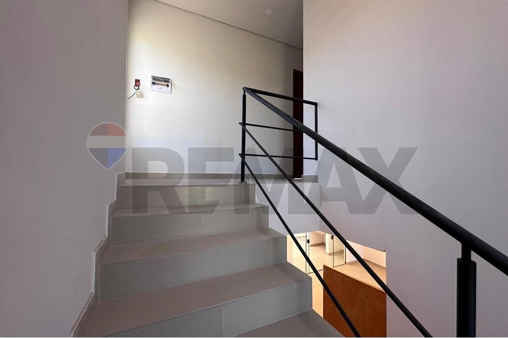 Duplex en venta en Luque, foto 3