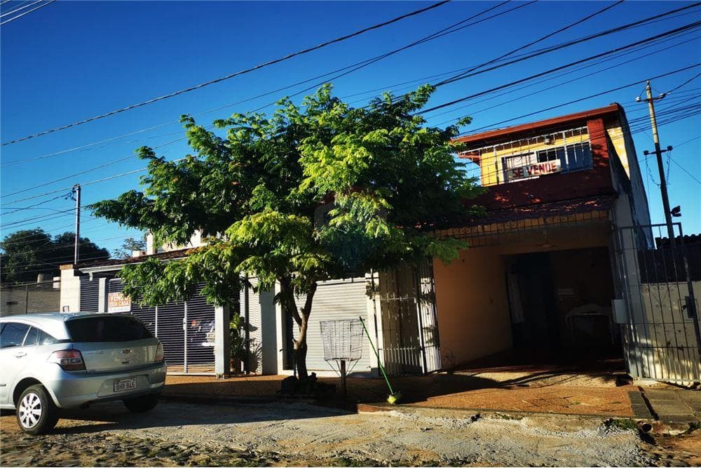 Vendo casa de dos plantas en asuncion