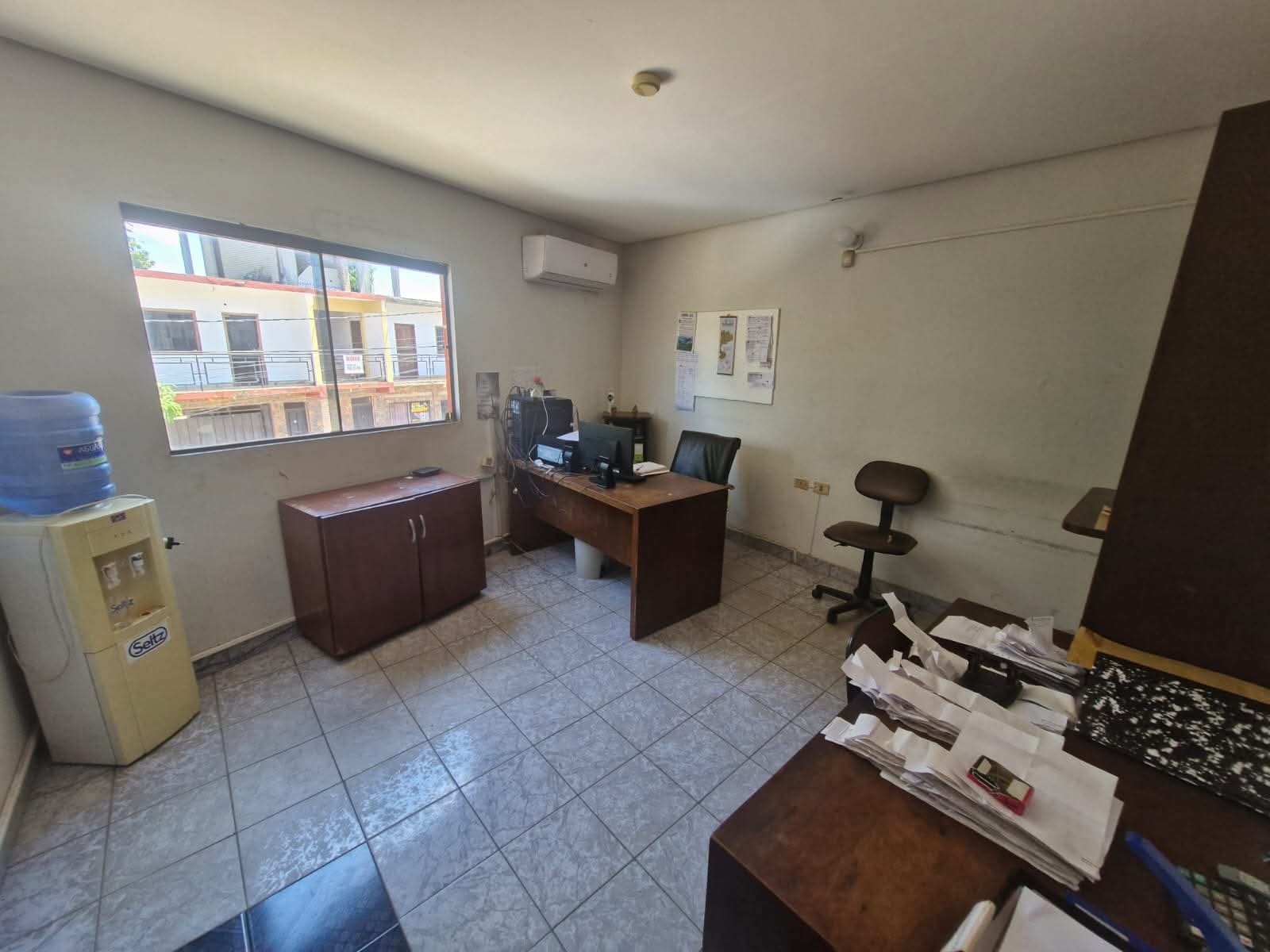 Depósito industrial en loma pytã – zona shopping el portal, foto 4
