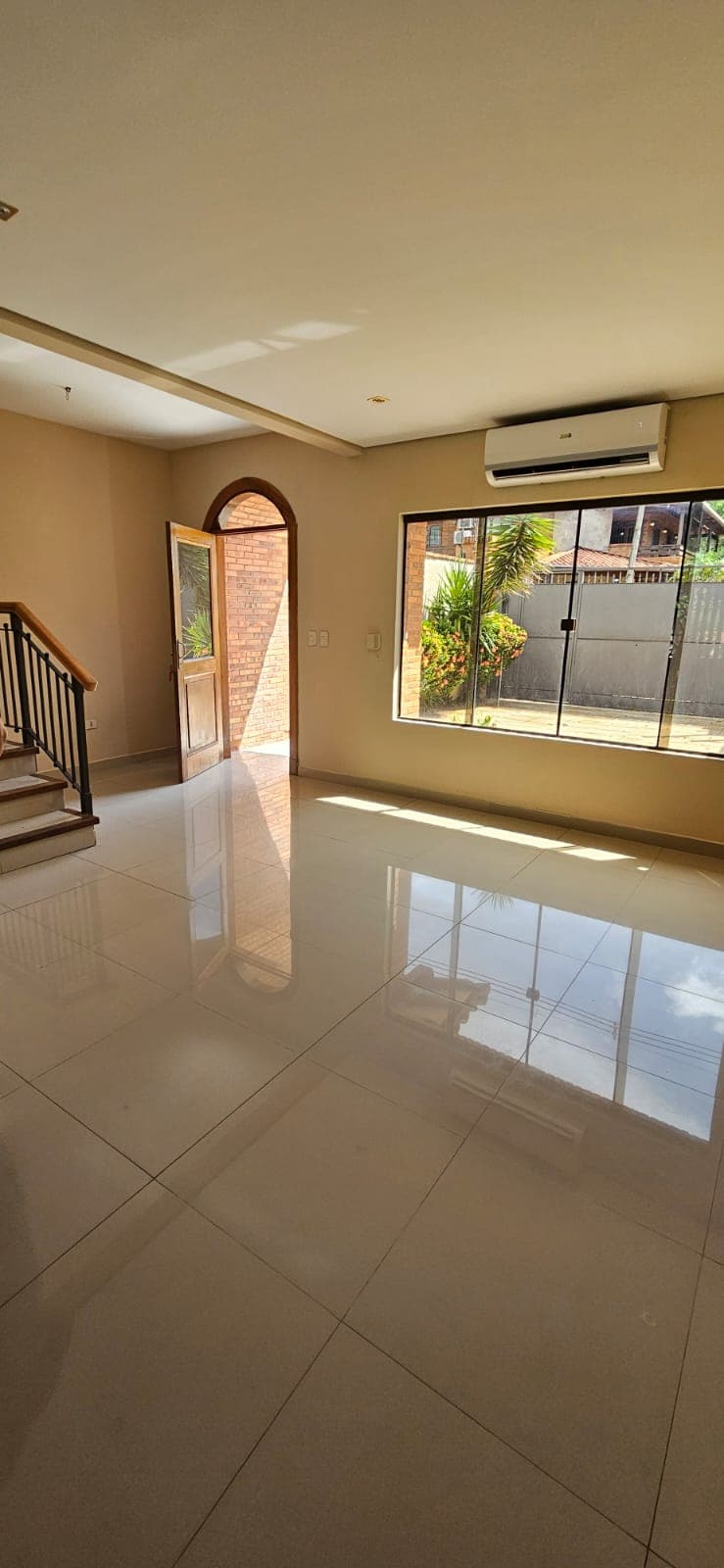 En alquiler amplio dúplex c/ quincho – fdo de la mora zona norte, foto 4