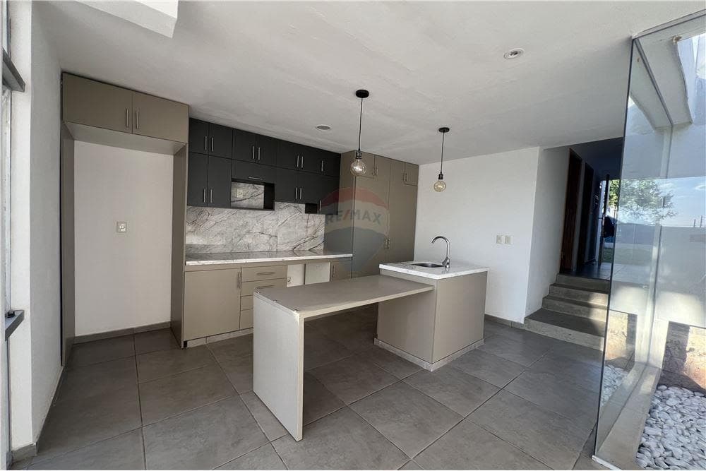 Casa minimalista a estrenar en Luque mora cue, foto 5