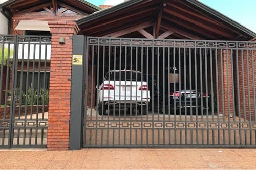 hermosa casa en pinoza, foto 1