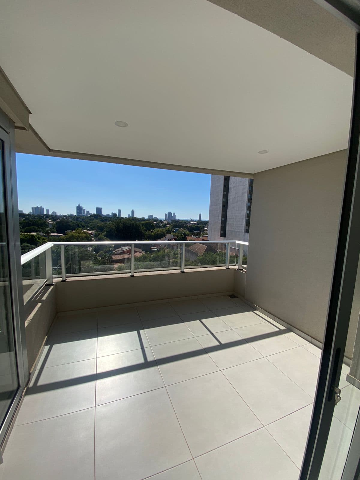 En alquiler departamento de 2 dormitorios. Zona boggiani, foto 4