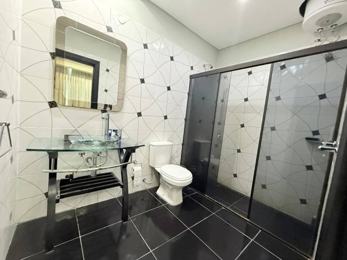 De amplia residencia de 4 hab. En suite — foto 5