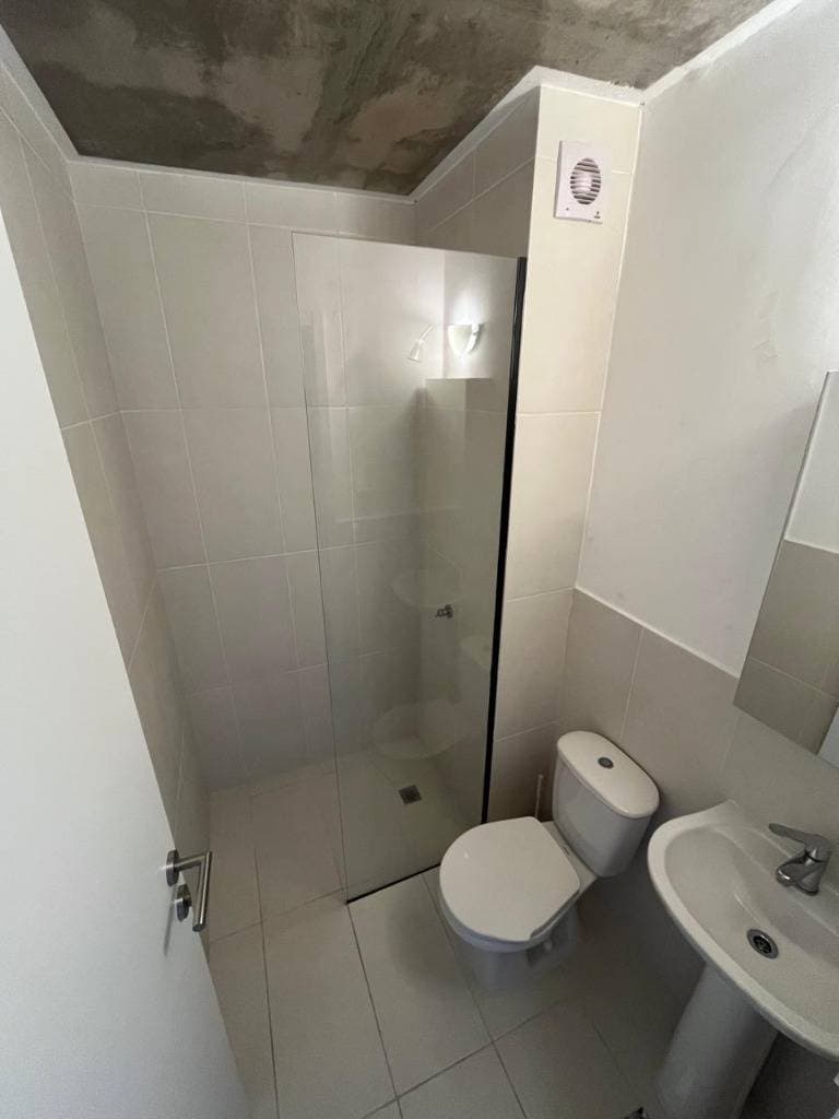 Departamento de 2 dormitorios en alquiler en condominio Altavida - Luque, foto 4