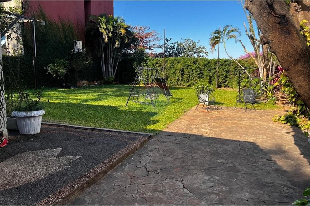 Casa en barrio nazareth, asuncion, foto 2