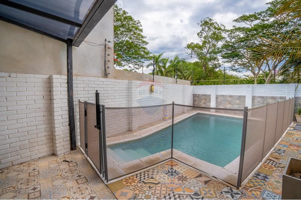 Casa Con 4 Dormitorios Y Piscina — foto 2