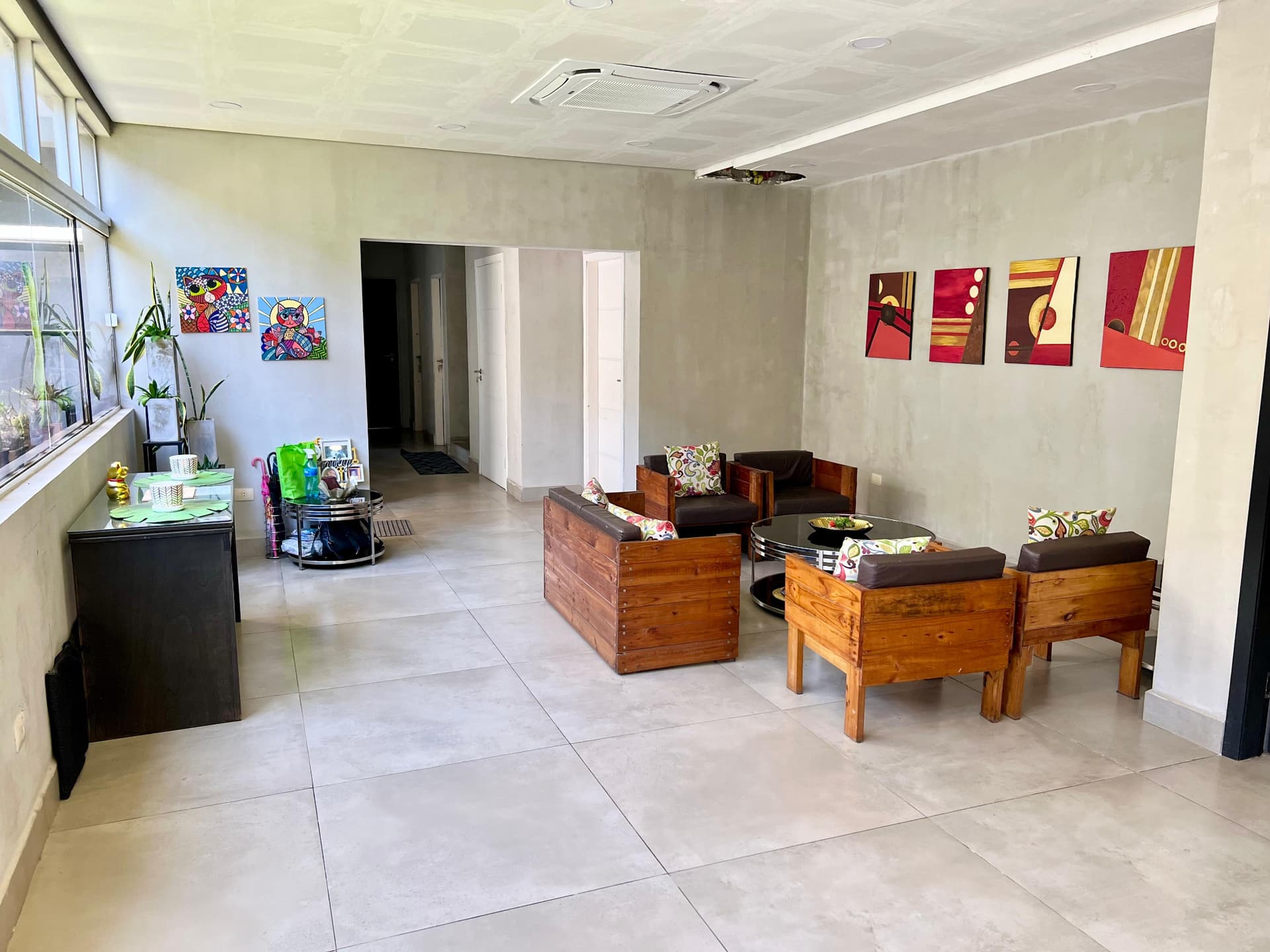 Casa con Piscina en Lambare 3 habitaciones cocina amoblada, foto 3