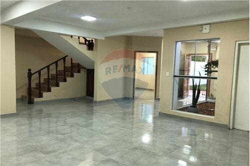 Casa-Venta-PY Central San Lorenzo Miraflores COD.128, foto 2