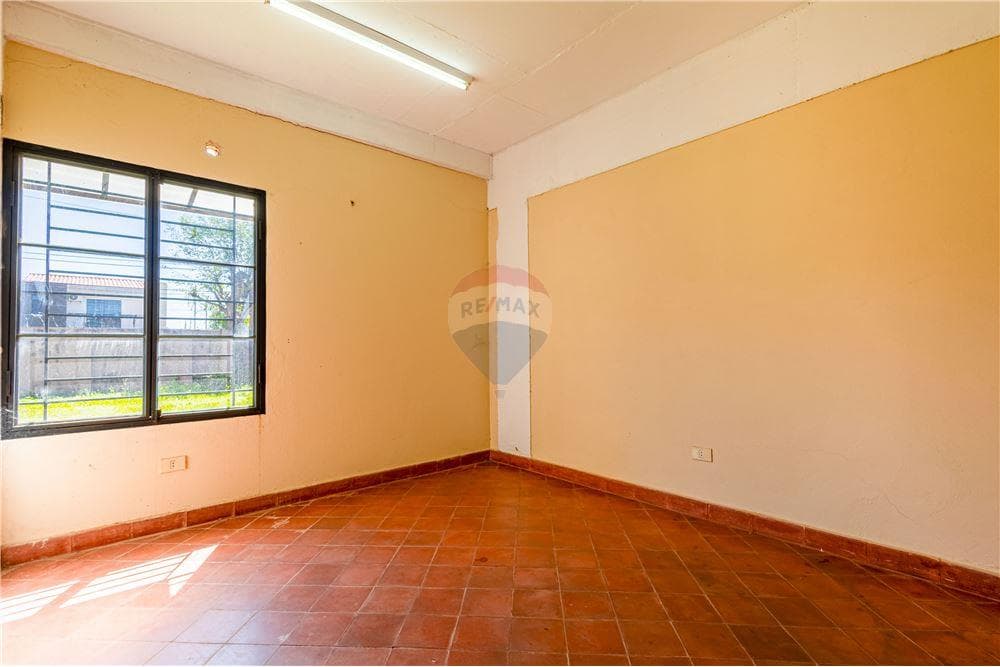 Terreno con construccion en San Lorenzo san miguel, foto 4