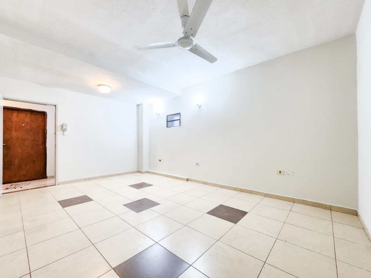 Dpto de 3 habitaciones en Luque, Zona Conmebol, foto 2