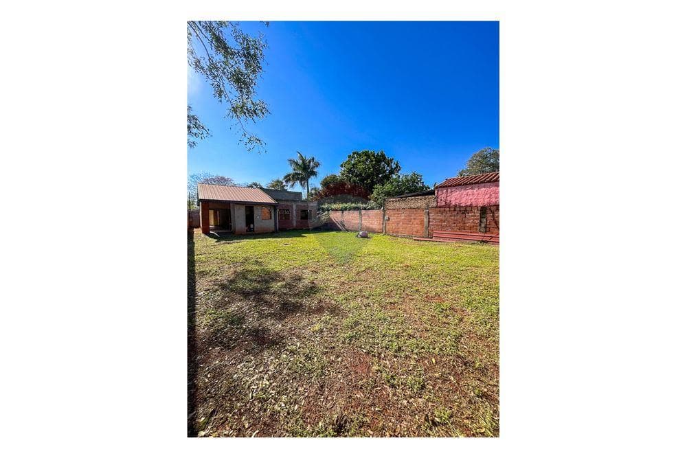 casa detrás de Rakiura, Luque, foto 4