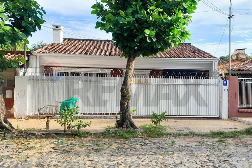 Se Alquila Amplia Casa c/piscina.Para Empresa/Vivienda.Virgen del Huerto — foto 1