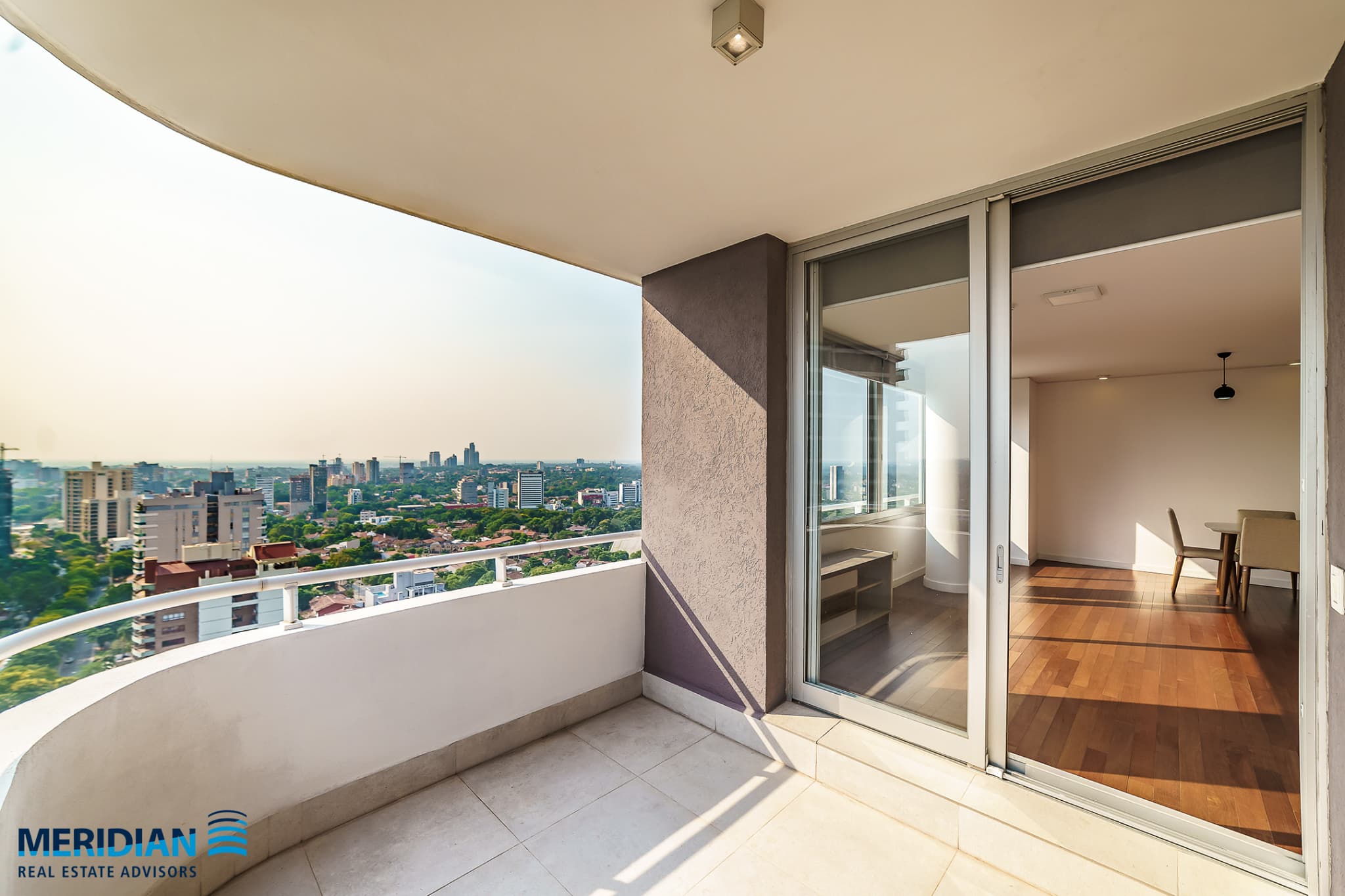 Exclusivo 3 Dormitorios en SkyTower! Terraza de 75 m2!, foto 4