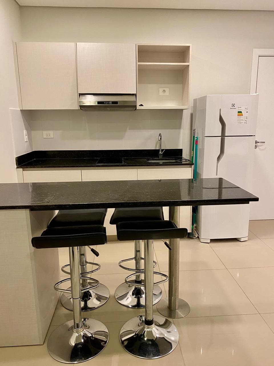 Departamento amoblado en alquiler zuba 4