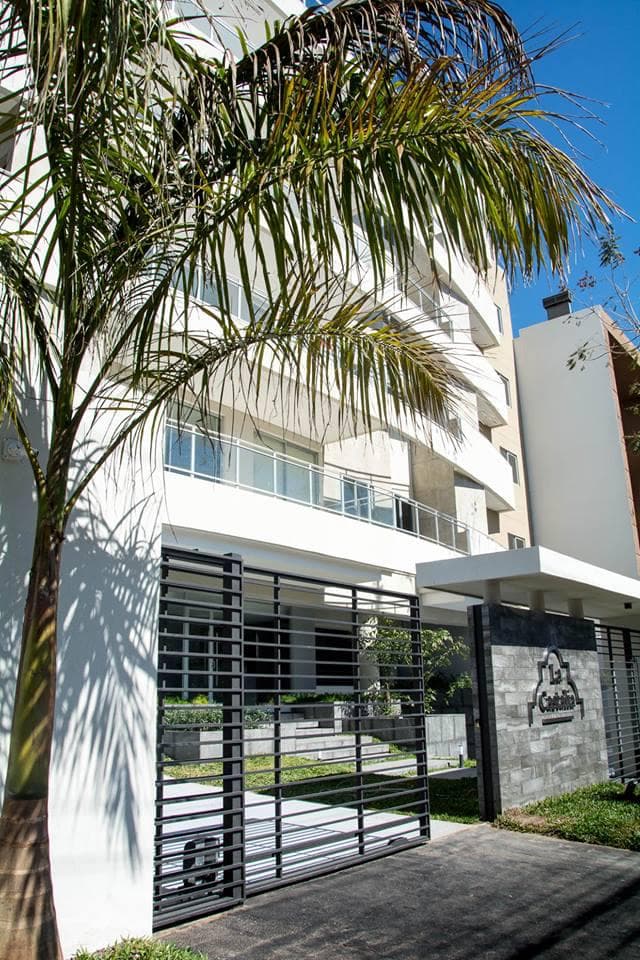 Alquiló Dpto Zona Mburucuya 2 Habitaciones — foto 1