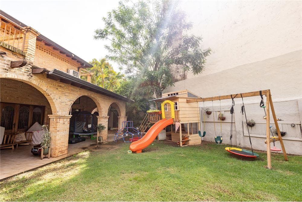 Residencia Amplia Y Lujosa En Lambare, foto 4