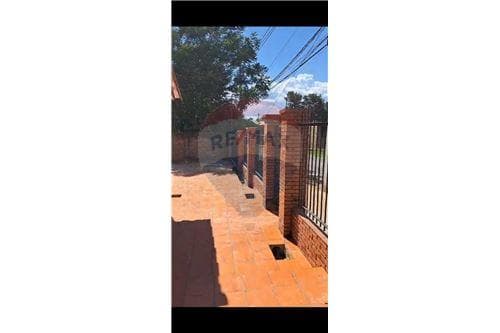 Casa-Alquiler-Hermann Gmeiner, Zeballos Cué, Asunción, foto 3