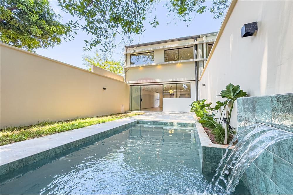 En Venta -Dúplex A Estrenar En El Barrio Mas Premium De Luque — foto 4