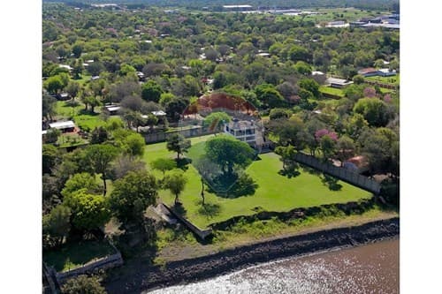 Vendo quinta en villa hayes