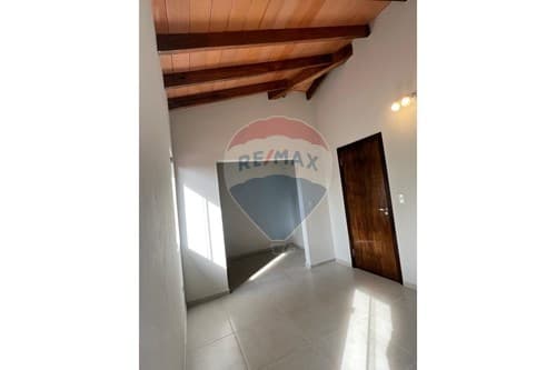 Duplex en esquina a estrenar -Lambaré, foto 2