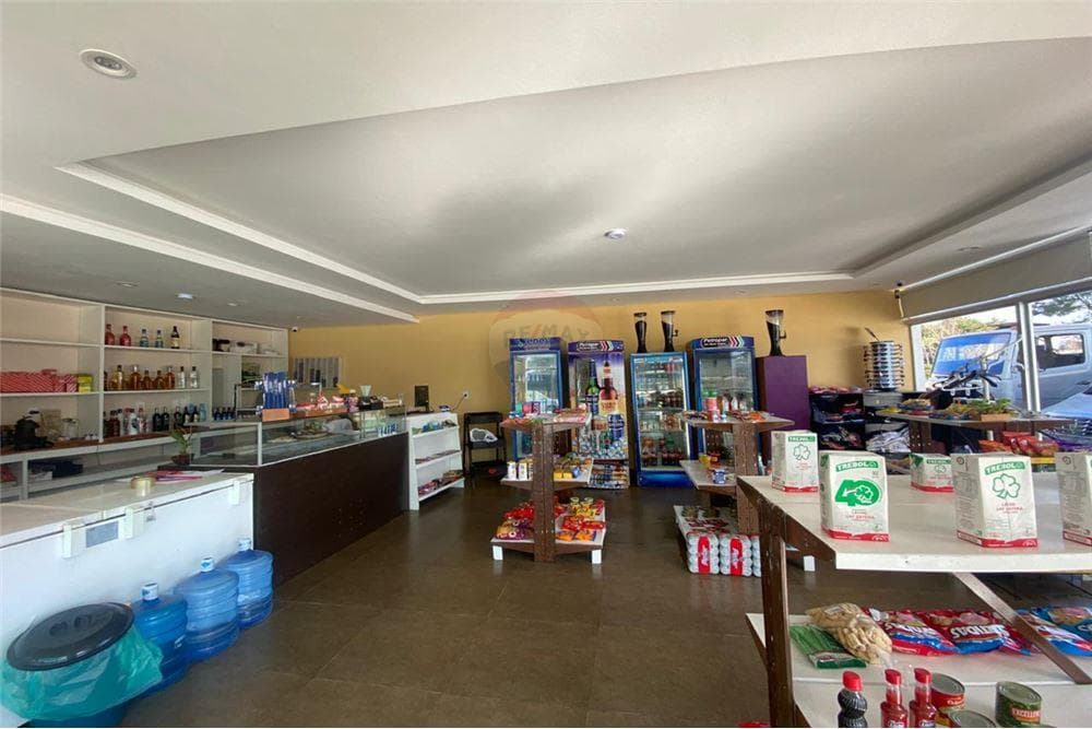 Tienda en estación de servicios, foto 5