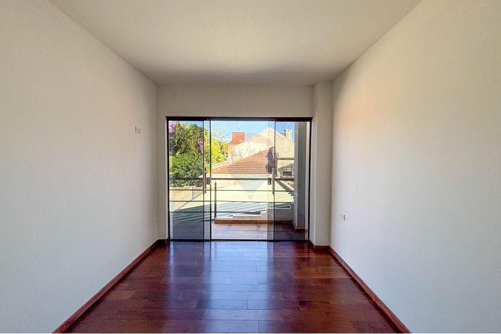Duplex a estrenar Fernando de la Mora zona norte, foto 2