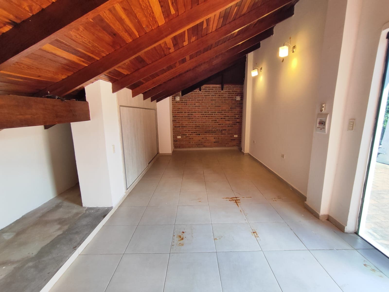 Casa para oficina en zona eje cooporativo de Asunción, foto 3