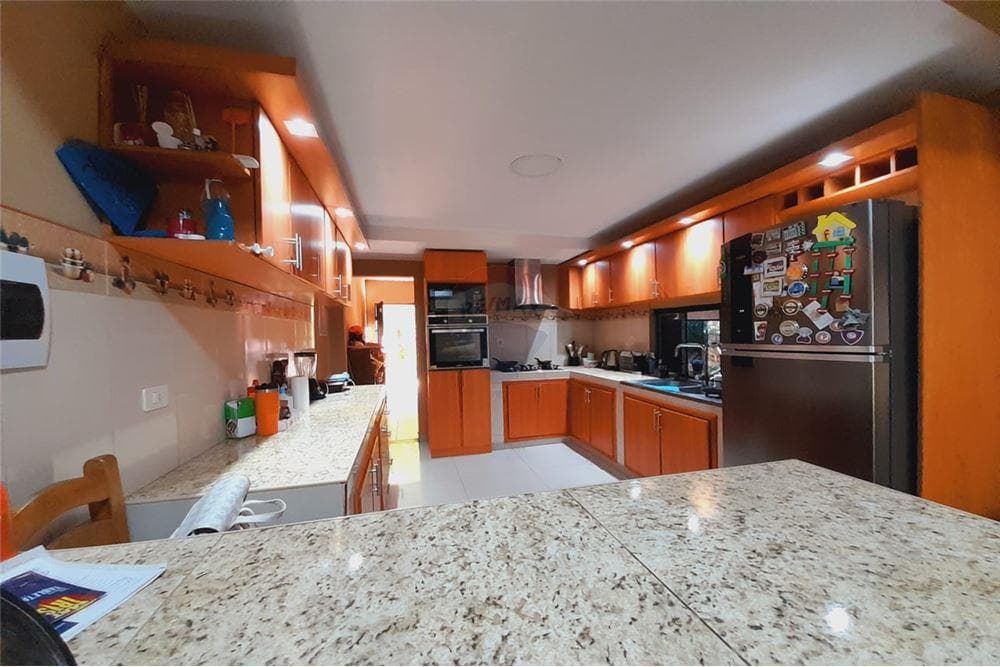 Casa en Lambaré barrio santo domingo!!, foto 4