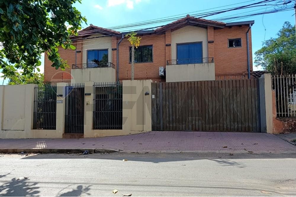 En alquiler casa en barrio obrero, foto 1